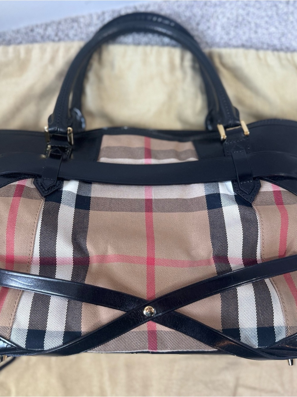 Burberry Bridle House Check Medium Tote Black Leather and Gold Hardware - Picture 2 of 9